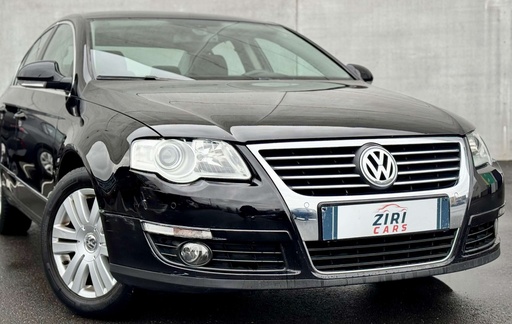 Volkswagen Passat 2.0TDI Highline - Dog Automaat